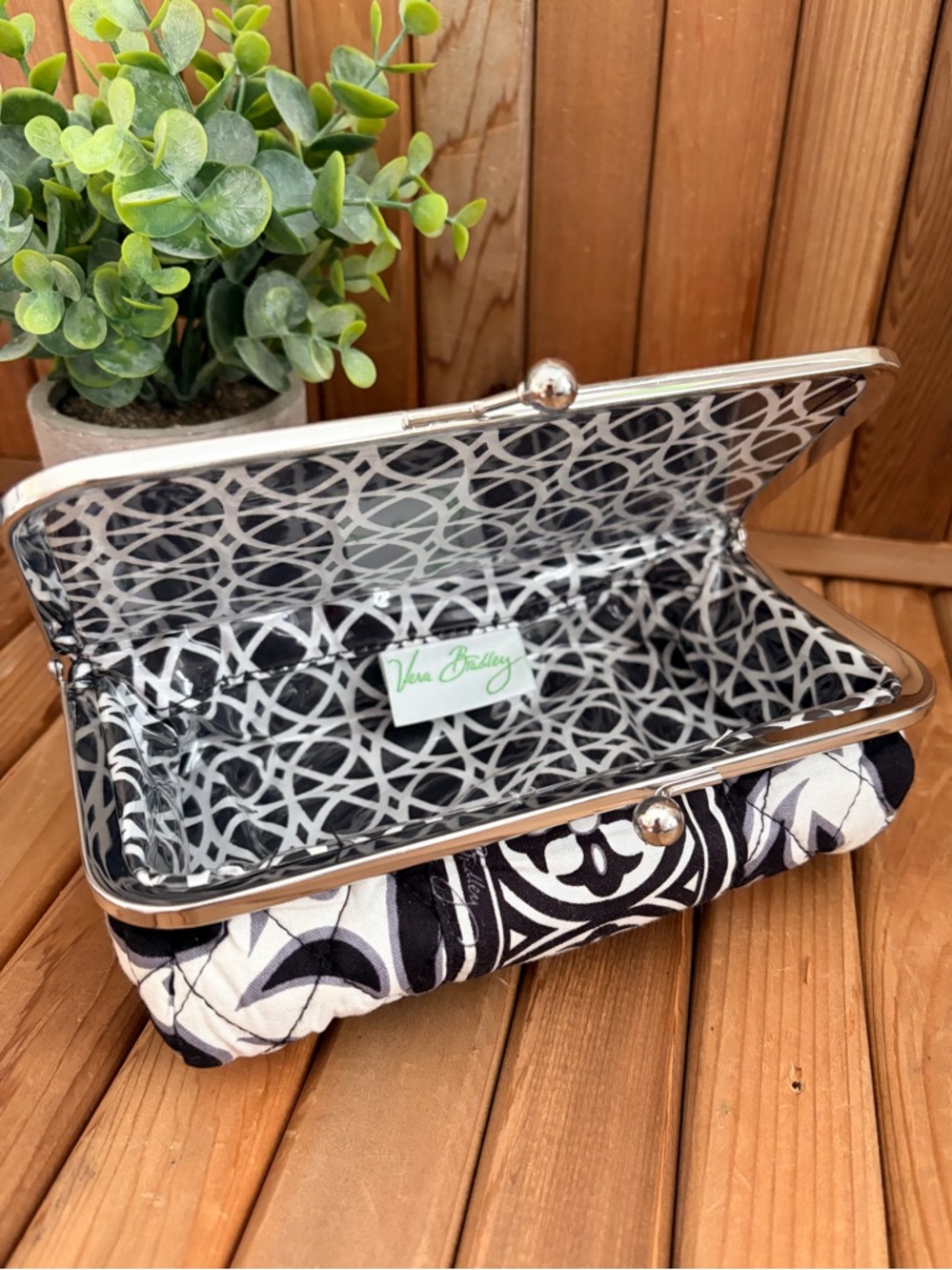 Vera Bradley Black White Kisslock Frame Clutch Cosmetic Bag Quilted, Vintage - Picture 2 of 9